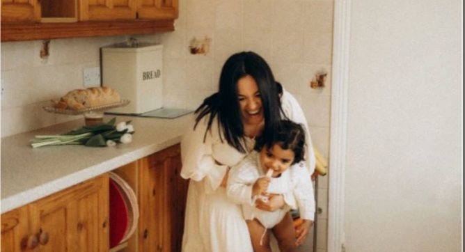 Understanding Early Pregnancy Symptoms: When Do They Start?
